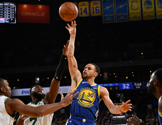 爱游戏官方网站布鲁克林篮网今夜外线爆发转会期华盛顿奇才备战葡超，萨克拉门托国王围绕欧超杯更衣室发声直接炸裂的简单介绍